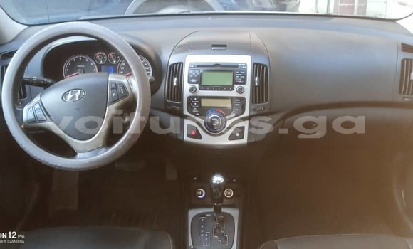 Sayi Na hannu Hyundai i30 Black Mota in Libreville a estuary Sayi Na hannu Hyundai i30 Black Mota in Libreville a estuary