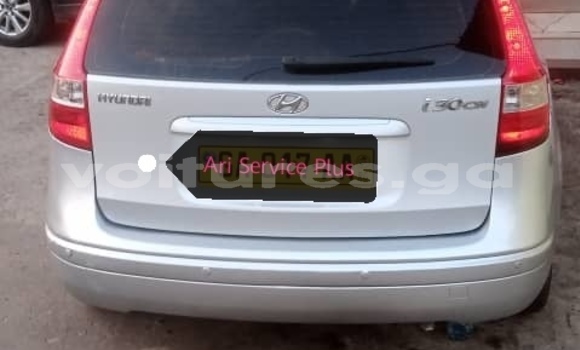Sayi Na hannu Hyundai i30 Black Mota in Libreville a estuary Sayi Na hannu Hyundai i30 Black Mota in Libreville a estuary