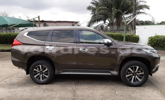 Acheter Neuf Voiture Mitsubishi Pajero Sport Marron à Libreville, Estuaire Acheter Neuf Voiture Mitsubishi Pajero Sport Marron à Libreville, Estuaire