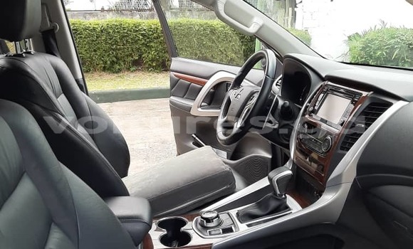 Acheter Neuf Voiture Mitsubishi Pajero Sport Marron à Libreville, Estuaire Acheter Neuf Voiture Mitsubishi Pajero Sport Marron à Libreville, Estuaire