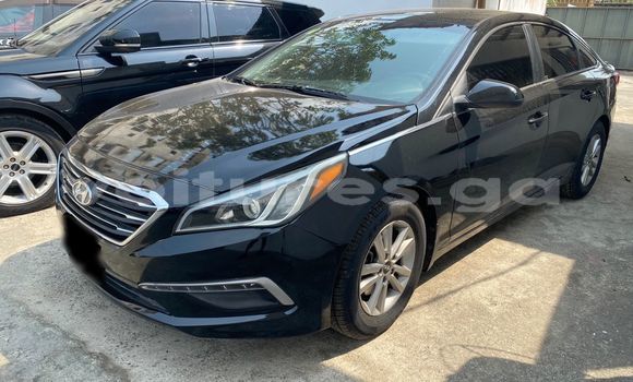 Sayi Imported Hyundai Sonata Black Mota in Libreville a estuary Sayi Imported Hyundai Sonata Black Mota in Libreville a estuary