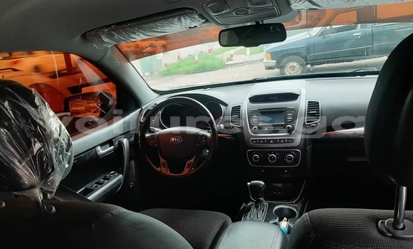 Sayi Imported Kia Sorento Blue Mota in Libreville a estuary Sayi Imported Kia Sorento Blue Mota in Libreville a estuary