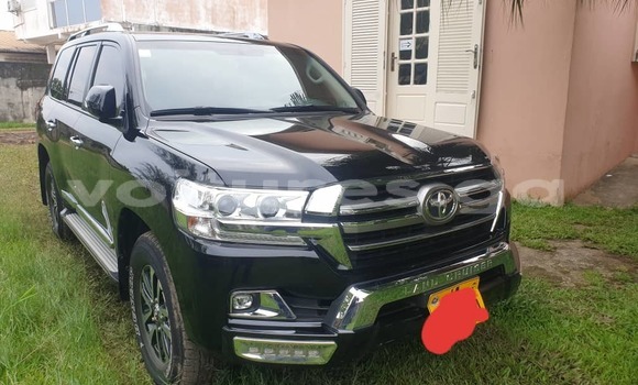 Buy Used Toyota Land Cruiser Black Car in Libreville in Estuary Buy Used Toyota Land Cruiser Black Car in Libreville in Estuary