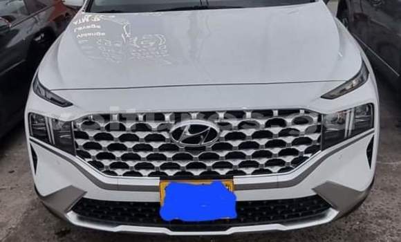 Buy Used Hyundai Santa Fe White Car in Libreville in Estuary Buy Used Hyundai Santa Fe White Car in Libreville in Estuary