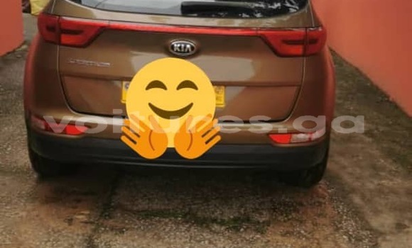 Sayi Na hannu Kia Sportage Brown Mota in Libreville a estuary Sayi Na hannu Kia Sportage Brown Mota in Libreville a estuary