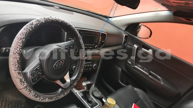 Big with watermark kia sportage estuaire libreville 7688