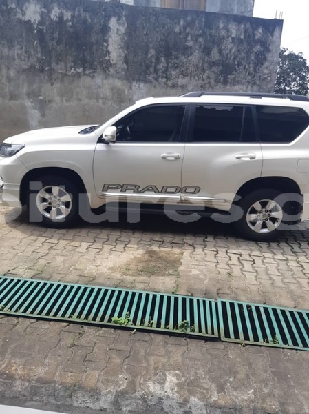 Big with watermark toyota prado estuaire libreville 7689