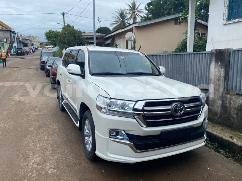 Big with watermark toyota land cruiser estuaire libreville 7690