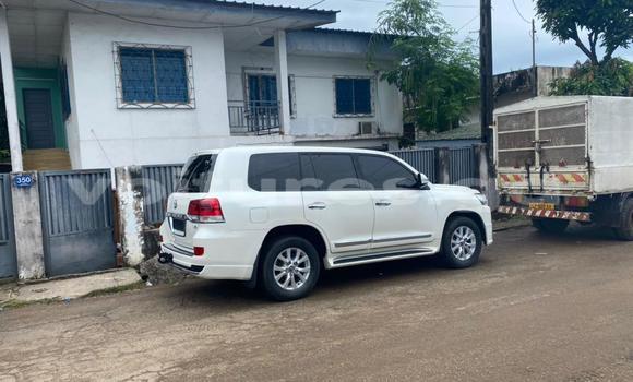 Acheter Occasion Voiture Toyota Land Cruiser Blanc à Libreville, Estuaire Acheter Occasion Voiture Toyota Land Cruiser Blanc à Libreville, Estuaire