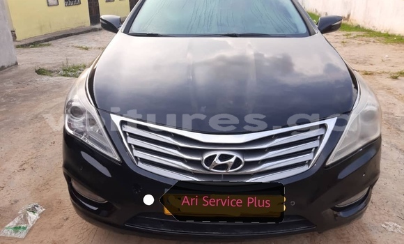 Acheter Occasion Voiture Hyundai Grandeur Noir à Libreville, Estuaire Acheter Occasion Voiture Hyundai Grandeur Noir à Libreville, Estuaire