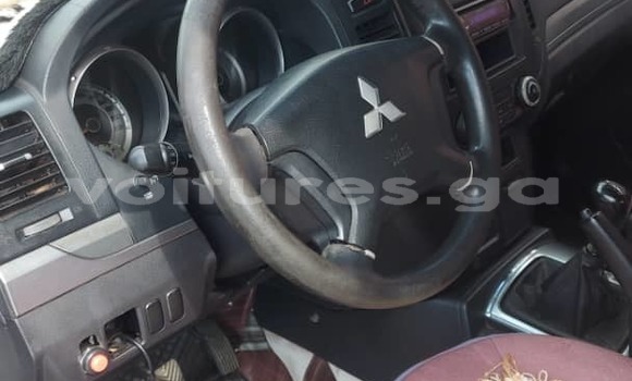 Buy Used Mitsubishi Pajero Silver Car in Libreville in Estuary Buy Used Mitsubishi Pajero Silver Car in Libreville in Estuary