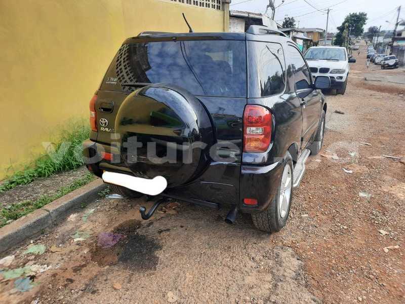 Big with watermark toyota rav4 estuaire libreville 7702