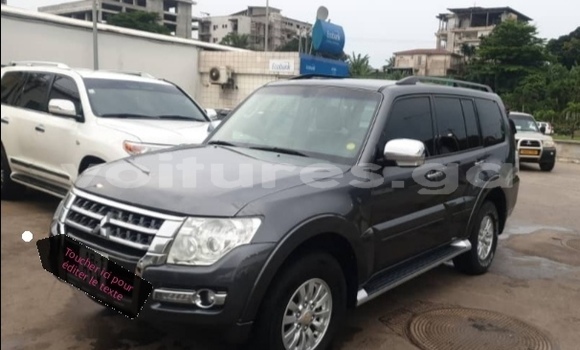 Sayi Imported Mitsubishi Pajero Azurfa Mota in Libreville a estuary