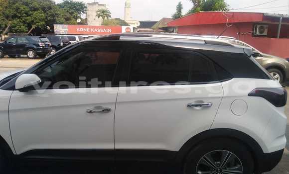 Sayi Na hannu Hyundai Creta White Mota in Libreville a estuary Sayi Na hannu Hyundai Creta White Mota in Libreville a estuary