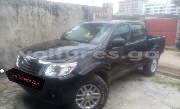 Buy Used Toyota Hilux Black Car in Libreville in Estuary Buy Used Toyota Hilux Black Car in Libreville in Estuary