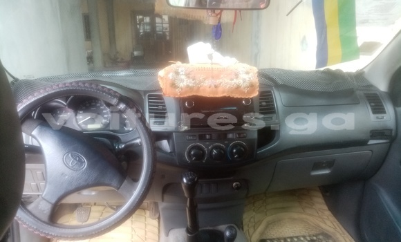 Buy Used Toyota Hilux Black Car in Libreville in Estuary Buy Used Toyota Hilux Black Car in Libreville in Estuary