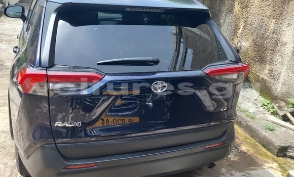 Acheter Occasion Voiture Toyota RAV4 Bleu à Libreville, Estuaire Acheter Occasion Voiture Toyota RAV4 Bleu à Libreville, Estuaire