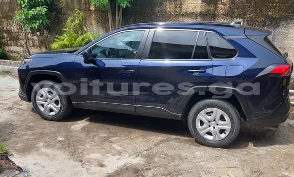 Acheter Occasion Voiture Toyota RAV4 Bleu à Libreville, Estuaire Acheter Occasion Voiture Toyota RAV4 Bleu à Libreville, Estuaire