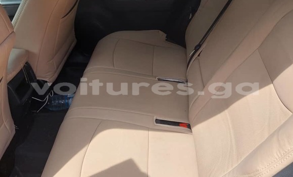 Acheter Occasion Voiture Toyota RAV4 Bleu à Libreville, Estuaire Acheter Occasion Voiture Toyota RAV4 Bleu à Libreville, Estuaire