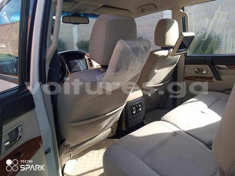 Big with watermark mitsubishi pajero estuaire libreville 7739