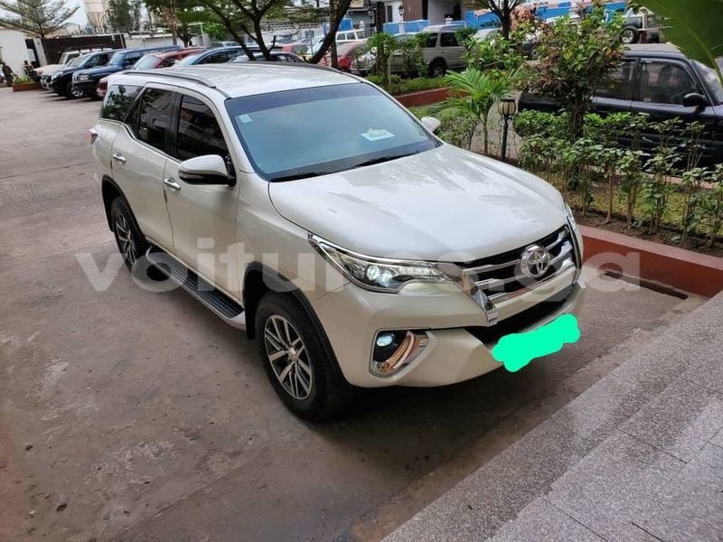 Big with watermark toyota fortuner estuaire libreville 7744