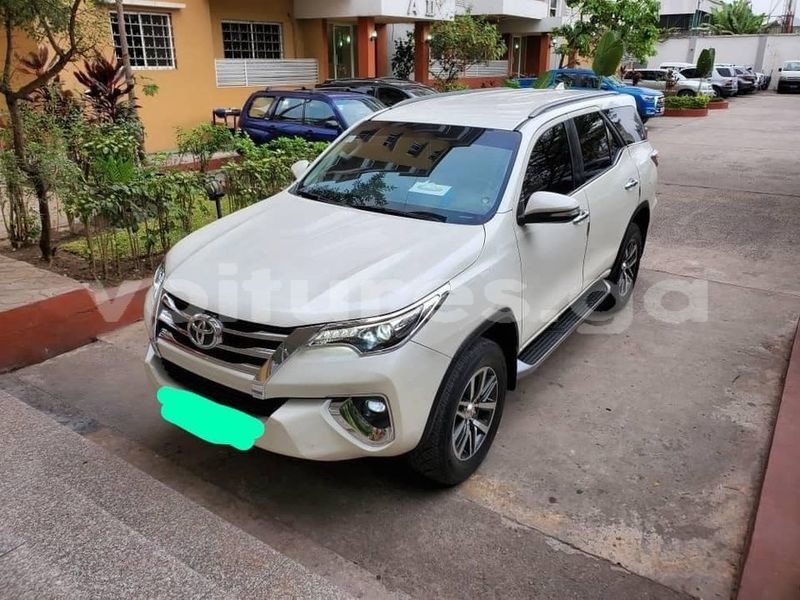 Big with watermark toyota fortuner estuaire libreville 7744