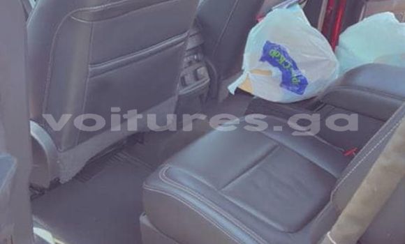 Sayi Na hannu Ford Explorer Red Mota in Libreville a estuary Sayi Na hannu Ford Explorer Red Mota in Libreville a estuary