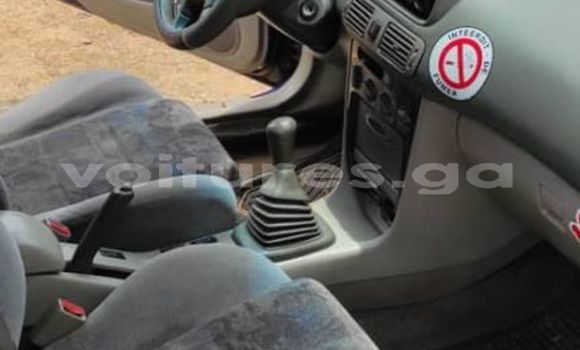 Sayi Na hannu Toyota Corolla Green Mota in Libreville a estuary Sayi Na hannu Toyota Corolla Green Mota in Libreville a estuary