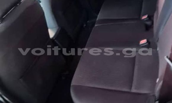 Sayi Na hannu Toyota RAV4 Black Mota in Libreville a estuary Sayi Na hannu Toyota RAV4 Black Mota in Libreville a estuary