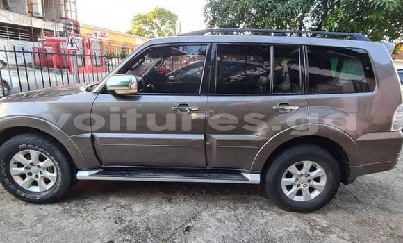 Sayi Na hannu Mitsubishi Pajero Sauran Mota in Libreville a estuary Sayi Na hannu Mitsubishi Pajero Sauran Mota in Libreville a estuary