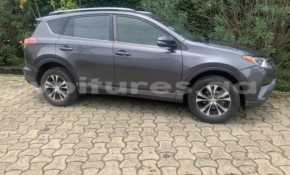 Acheter Occasion Voiture Toyota RAV4 Noir à Libreville, Estuaire Acheter Occasion Voiture Toyota RAV4 Noir à Libreville, Estuaire