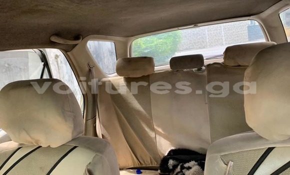 Acheter Occasion Voiture Toyota Harrier Blanc à Libreville, Estuaire Acheter Occasion Voiture Toyota Harrier Blanc à Libreville, Estuaire