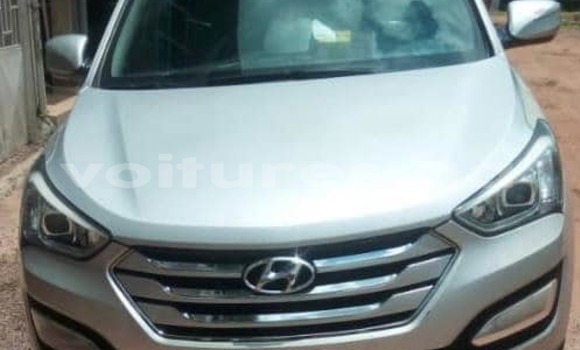 Acheter Occasion Voiture Hyundai Santa Fe Gris à Libreville, Estuaire Acheter Occasion Voiture Hyundai Santa Fe Gris à Libreville, Estuaire