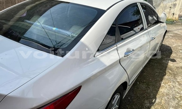 Acheter Occasion Voiture Hyundai Sonata Blanc à Libreville, Estuaire Acheter Occasion Voiture Hyundai Sonata Blanc à Libreville, Estuaire