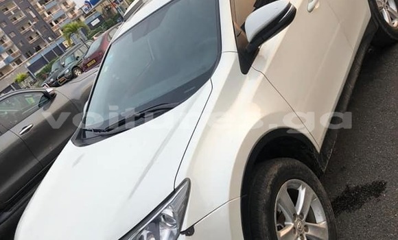 Acheter Occasion Voiture Toyota RAV4 Blanc à Libreville, Estuaire Acheter Occasion Voiture Toyota RAV4 Blanc à Libreville, Estuaire