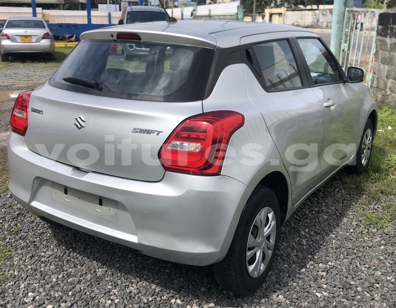 Big with watermark suzuki swift estuaire libreville 7770