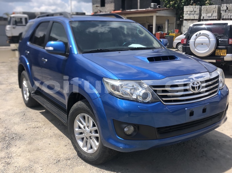 Big with watermark toyota fortuner estuaire libreville 7771