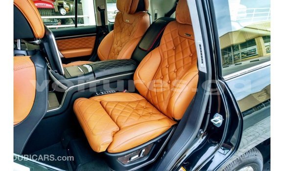 Acheter Import Voiture Toyota Land Cruiser Noir à Import - Dubai, Estuaire Acheter Import Voiture Toyota Land Cruiser Noir à Import - Dubai, Estuaire