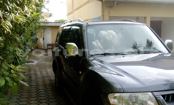 Acheter Occasion Voiture Mitsubishi Pajero Gris à Libreville, Estuaire Acheter Occasion Voiture Mitsubishi Pajero Gris à Libreville, Estuaire