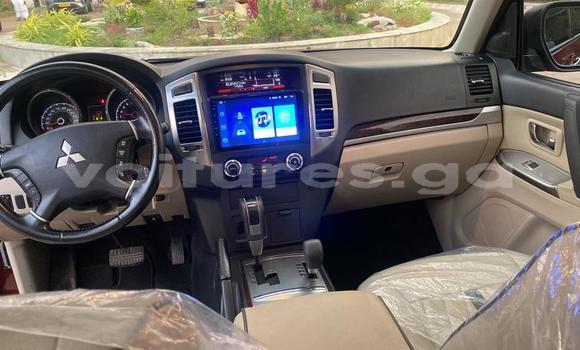 Sayi Na hannu Mitsubishi Pajero M Mota in Libreville a estuary Sayi Na hannu Mitsubishi Pajero M Mota in Libreville a estuary