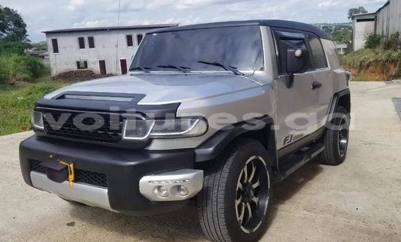 Acheter Occasion Voiture Toyota FJ Cruiser Gris à Port–Gentil, Ogooué-Maritime Acheter Occasion Voiture Toyota FJ Cruiser Gris à Port–Gentil, Ogooué-Maritime