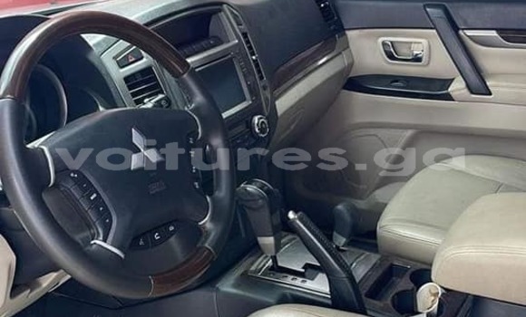 Acheter Occasion Voiture Mitsubishi Pajero Gris à Port–Gentil, Ogooué-Maritime Acheter Occasion Voiture Mitsubishi Pajero Gris à Port–Gentil, Ogooué-Maritime