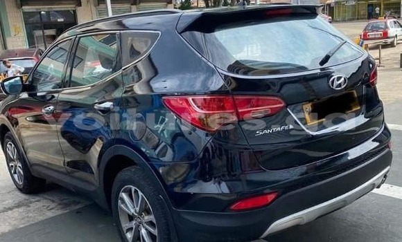 Acheter Occasion Voiture Hyundai Santa Fe Noir à Libreville, Estuaire Acheter Occasion Voiture Hyundai Santa Fe Noir à Libreville, Estuaire