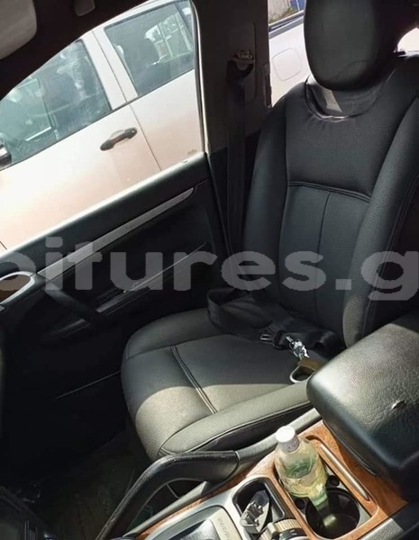 Big with watermark porsche cayenne estuaire libreville 7793