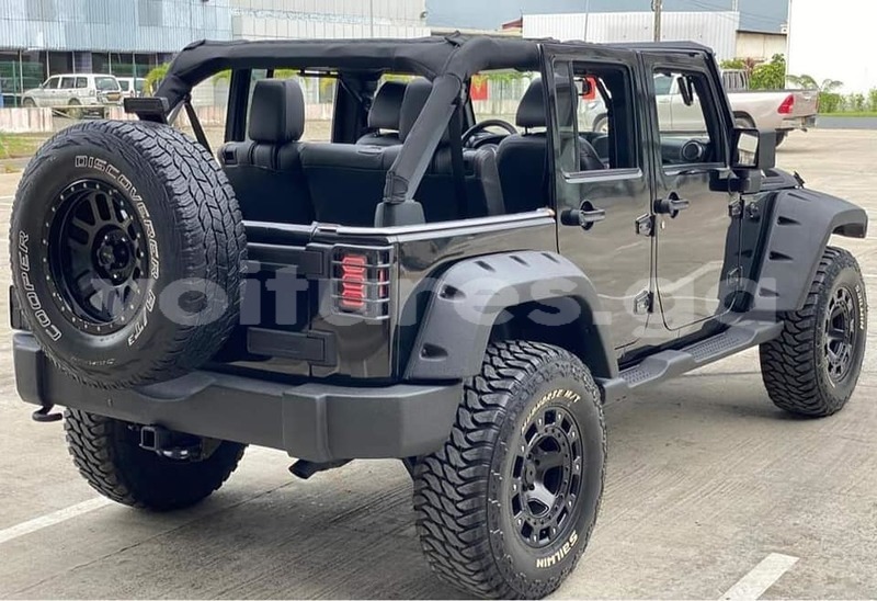 Big with watermark jeep wrangler estuaire libreville 7795