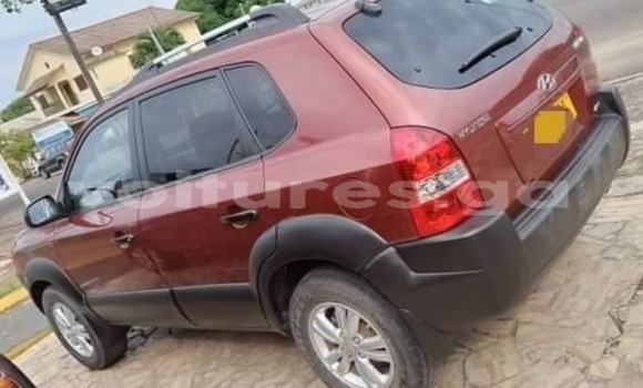 Acheter Occasion Voiture Hyundai Tucson Rouge à Libreville, Estuaire Acheter Occasion Voiture Hyundai Tucson Rouge à Libreville, Estuaire