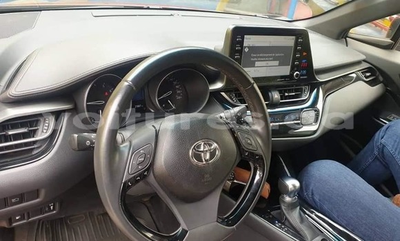 Acheter Occasion Voiture Toyota C-HR Rouge à Libreville, Estuaire Acheter Occasion Voiture Toyota C-HR Rouge à Libreville, Estuaire
