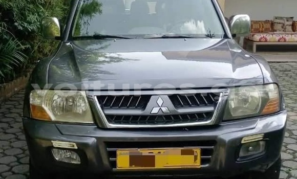 Acheter Occasion Voiture Mitsubishi Pajero Noir à Libreville, Estuaire Acheter Occasion Voiture Mitsubishi Pajero Noir à Libreville, Estuaire