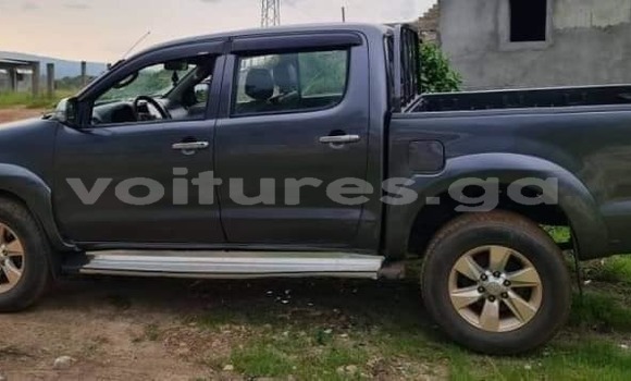 Acheter Occasion Voiture Toyota Hilux Noir à Libreville, Estuaire Acheter Occasion Voiture Toyota Hilux Noir à Libreville, Estuaire
