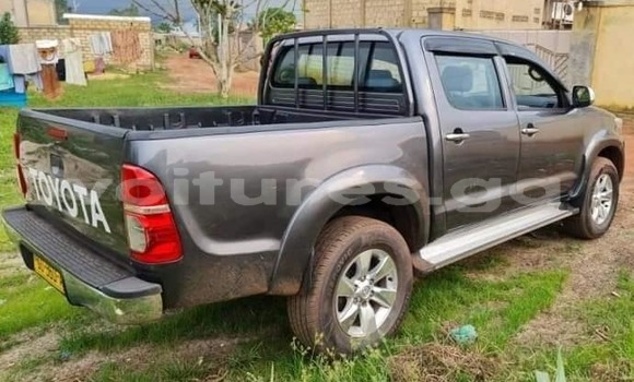 Acheter Occasion Voiture Toyota Hilux Noir à Libreville, Estuaire Acheter Occasion Voiture Toyota Hilux Noir à Libreville, Estuaire